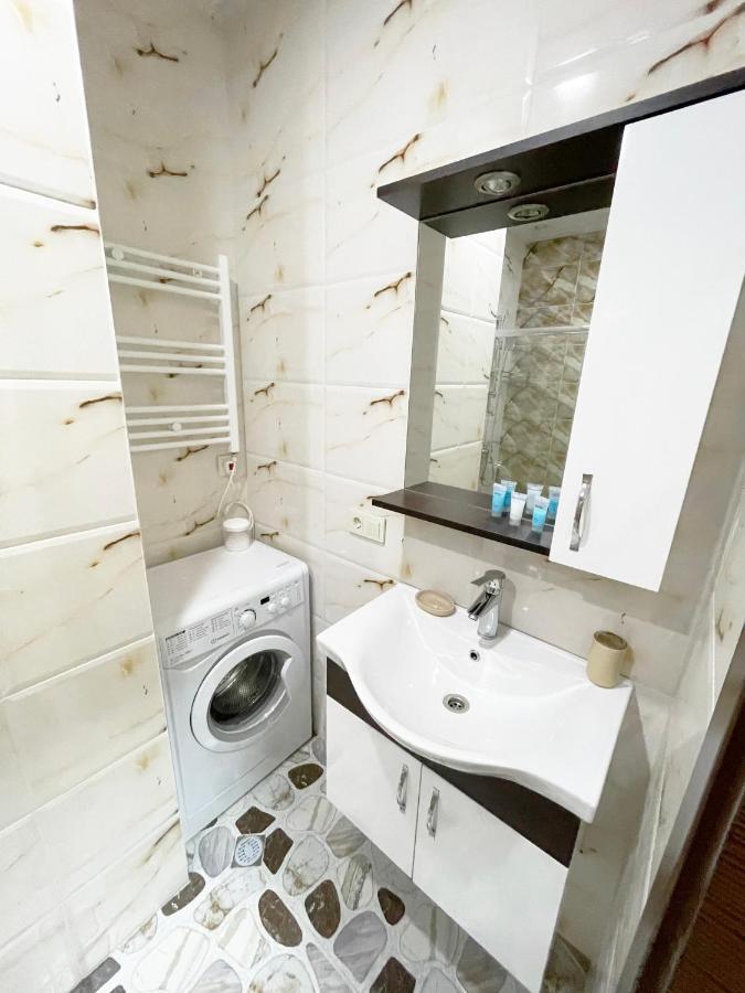 Ferienwohnung Beautiful Horizon First Line Batumi Exterior foto