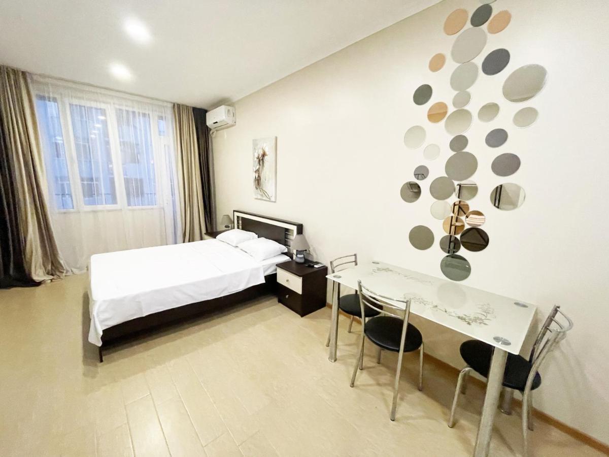 Ferienwohnung Beautiful Horizon First Line Batumi Exterior foto