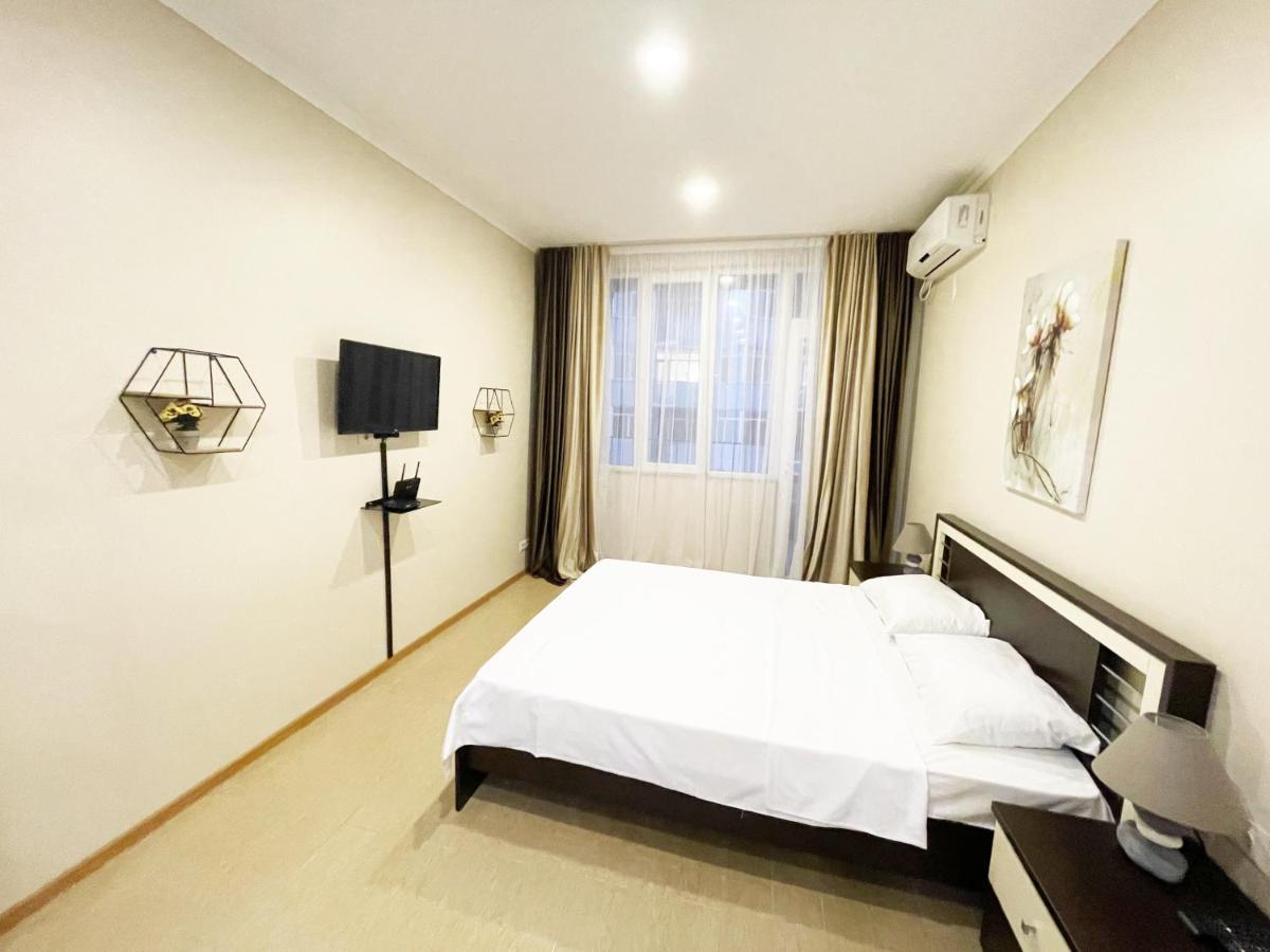 Ferienwohnung Beautiful Horizon First Line Batumi Exterior foto